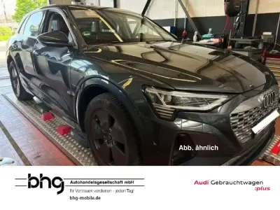 Occasion Audi Q8 e-tron Advanced Plus 250 kW (340 ch) 2023 Gris SUV