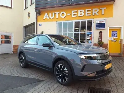 Używany Opel Grandland X Edition 145 KM (106 kW) 2025 Szary SUV