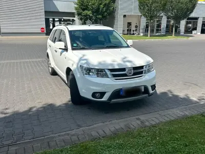 Gebraucht Fiat Freemont 170 PS (125 kW) 2012 Weiß SUV