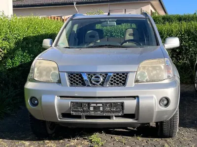 Gebraucht Nissan X-Trail 136 PS (100 kW) 2007 Grau SUV