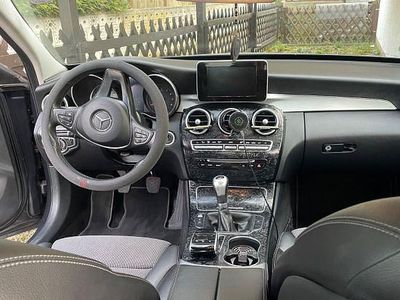 Gebraucht Mercedes C200 184 PS (135 kW) 2015 Grau Limousine