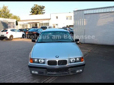 Gebraucht BMW 320 150 PS (110 kW) 1991 Silber Limousine