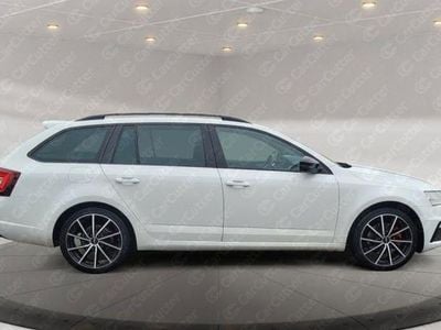 Weiß Gebraucht 2018 Skoda Octavia RS Kombi | 15.990 € (Guter Preis)