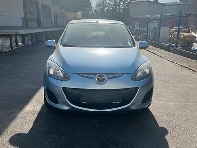 Gebraucht Mazda 2 100 PS (73 kW) 2012 Blau Kleinwagen