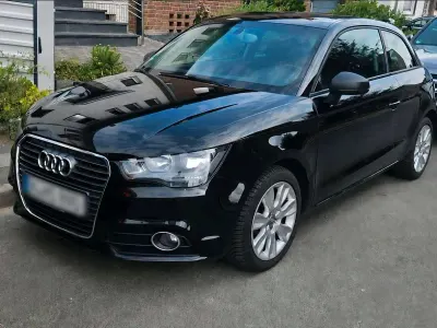 Gebraucht Audi A1 90 PS (66 kW) 2015 Schwarz Kleinwagen