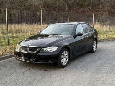 Gebraucht BMW 318 129 PS (94 kW) 2006 Limousine