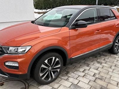 Gebraucht VW T-Roc IQ Drive 150 PS (110 kW) 2019 Orange SUV