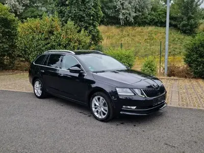 Gebraucht Skoda Octavia Style 150 PS (110 kW) 2019 Schwarz Limousine