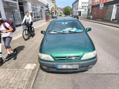 Gebraucht Citroën Xsara Exclusive 90 PS (66 kW) 1997 Grün Limousine