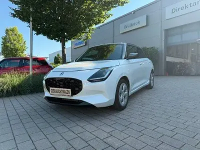 Gebraucht Suzuki Swift Comfort 83 PS (61 kW) 2024 Weiß Kleinwagen