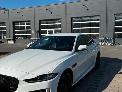 Gebraucht Jaguar XE 300 PS (220 kW) 2019 Weiß Limousine