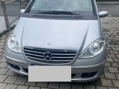 Mercedes A200