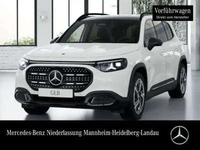 Gebraucht Mercedes GLB250 Night 200 kW (272 PS) 2026 Weiß SUV