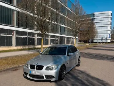 Gebraucht BMW 325 M Sport 218 PS (160 kW) 2006 Silber Limousine