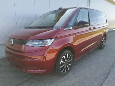 Neu VW Multivan Comfortline 180 PS (132 kW) 2026 Fortanarot metallic Van / Kleinbus
