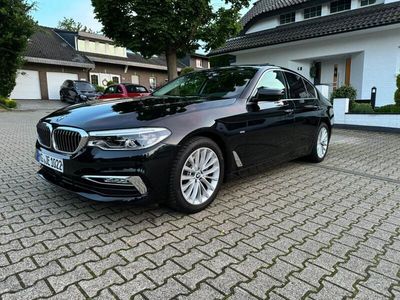 gebraucht BMW 520 d G30 Luxury Line - Top Zustand