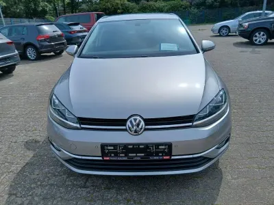 Gebraucht VW Golf VII Join 110 PS (80 kW) 2018 Grau Limousine