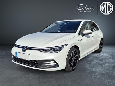 Gebraucht VW Golf VIII Style 150 PS (110 kW) 2021 Oryx weiß metallic (metallic) Limousine