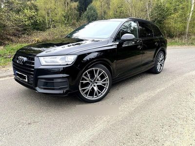 Second-hand Audi Q7 Ambiente 218 CP (160 kW) 2018 Negru SUV