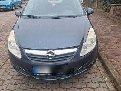 Grau Gebraucht 2009 Opel Corsa Kleinwagen | 1.400 € (Guter Preis)