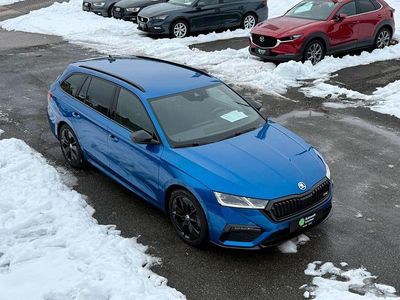 Gebraucht Skoda Octavia RS 200 PS (147 kW) 2022 Raceblau metallic Kombi