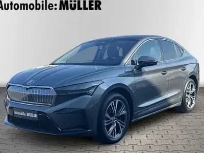 Gebraucht Skoda Enyaq iV Suite 210 kW (286 PS) 2023 Graphite grau metallic SUV
