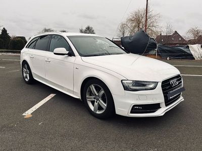 gebraucht Audi A4 1.8 TFSI quattro S line Avant Standheizung