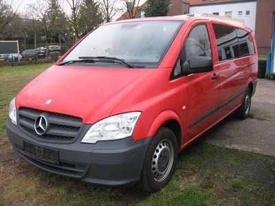 Gebraucht Mercedes Vito 163 PS (119 kW) 2013 Rot Van