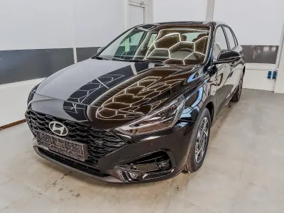 Neu Hyundai i30 Style 150 PS (110 kW) 2026 Abyss black a2b Limousine