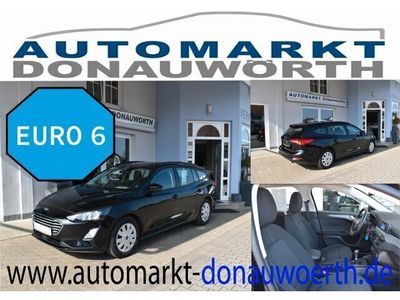 gebraucht Ford Focus Turnier 1.0 EcoBoost Trend Winter Standhzg