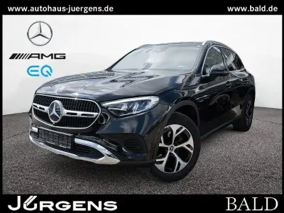 Używany Mercedes GLC200 Avantgarde 204 KM (150 kW) 2023 Czarny SUV