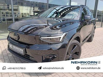 Onyx black metallic Gebraucht 2025 Volvo EX40 Plus SUV | 53.900 € (Fairer Preis)