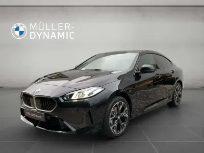 Gebraucht BMW 220 M Sport 170 PS (125 kW) 2025 Saphirschwarz Coupé