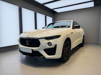 Gebraucht Maserati Levante 430 PS (316 kW) 2019 Weiß SUV