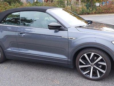 Second-hand VW T-Roc Cabriolet R-line 150 CP (110 kW) 2021 Gri Cabrio