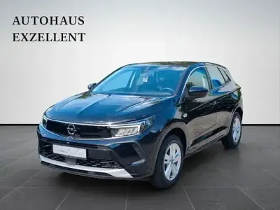 Gebraucht Opel Grandland X 131 PS (96 kW) 2024 Schwarz SUV