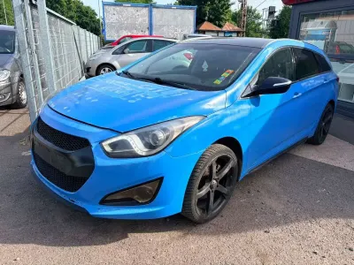 Gebraucht Hyundai i40 Comfort 135 PS (99 kW) 2013 Blau Kombi