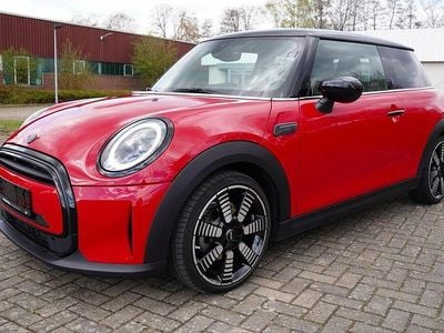 Second-hand Mini Cooper 136 CP (100 kW) 2022 Roșu Hatchback