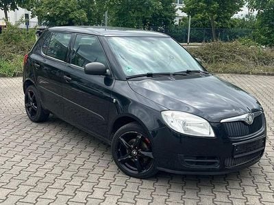 Second-hand Skoda Fabia 80 CP (58 kW) 2009 Negru Berlinǎ