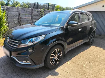 Gebraucht DFSK Glory 580 145 PS (106 kW) 2020 Schwarz SUV