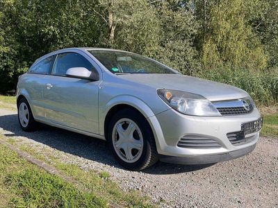 Opel Astra GTC