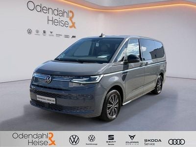 Usado VW Multivan Style 150 HP (110 kW) 2023 Cinzento Monovolume