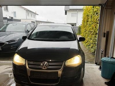 VW Golf V