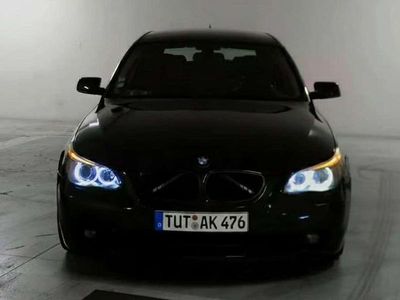 Usata BMW 523 190 CV (139 kW) 2007 Nero Berlina