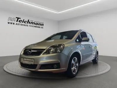 Gebraucht Opel Zafira Basis 105 PS (77 kW) 2006 Starsilber iii m2 Van / Kleinbus