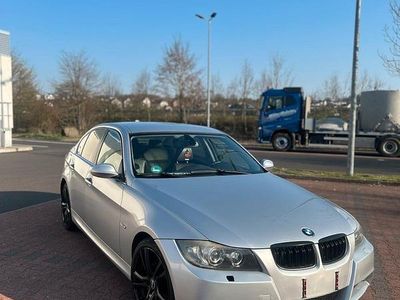 Second-hand BMW 325 M Sport 218 CP (160 kW) 2005 Argintiu Berlinǎ