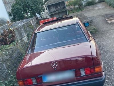 Violet Gebraucht 1991 Mercedes 190 Limousine | 2.999 €