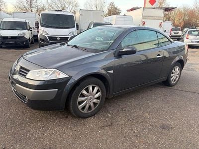 Grau Gebraucht 2005 Renault Mégane Cabriolet Dynamique Cabrio | 1.450 € (Fairer Preis)