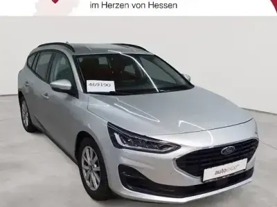 Gebraucht Ford Focus Cool & Connect 120 PS (88 kW) 2022 Moondust silber metallic Kombi