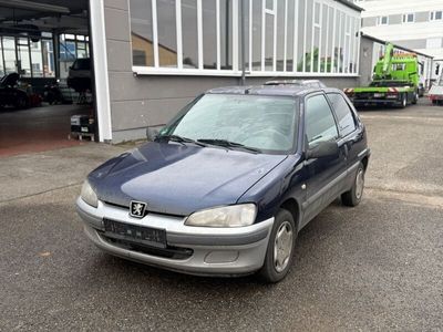 Peugeot 106